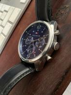 Waterdicht Tommy Hilfiger Horloge met Leren Band, Sieraden, Tassen en Uiterlijk, Horloges | Heren, Overige merken, Staal, Polshorloge
