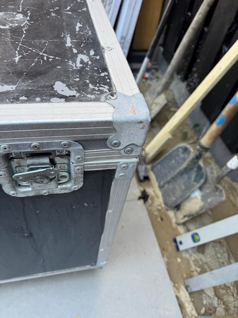 Stevige Flightcase op wielen - Gebruikt, Muziek en Instrumenten, Ophalen of Verzenden, Gebruikt, Overige instrumenten, Flightcase