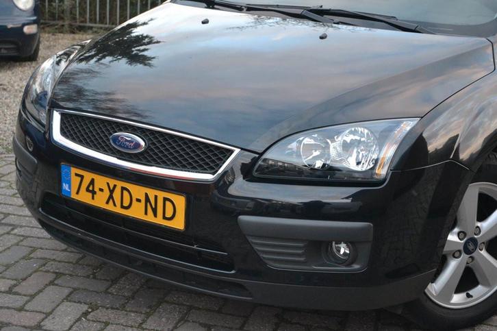 Ford Focus 1.6-16V Liefhebbers auto! 77.000KM Top-staat!, Auto's, Ford, Bedrijf, Te koop, Focus, ABS, Airbags, Airconditioning