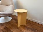 HAY Slit Table Round bijzettafel (Geel), Minder dan 55 cm, Metaal of Aluminium, Rond, Zo goed als nieuw
