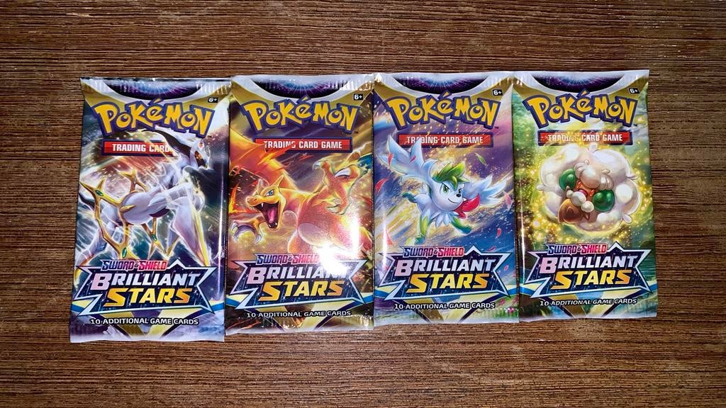 Brilliant stars art set, Hobby en Vrije tijd, Verzamelkaartspellen | Pokémon, Ophalen of Verzenden, Zo goed als nieuw, Booster