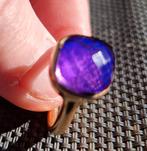 Goud kleurige ring gefacetteerde paarse steen nieuw, Met kristal, IJzer of Staal, 19 tot 20, Nieuw