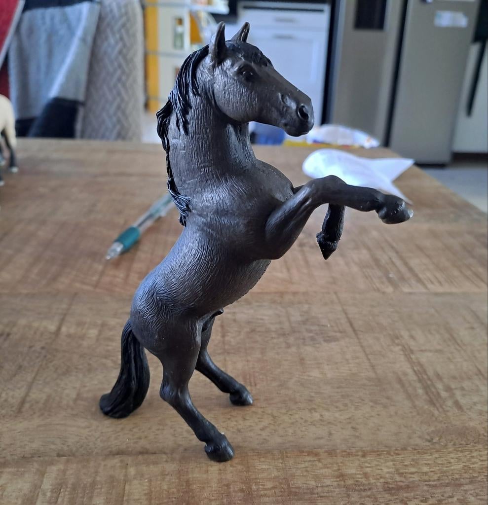 Schleich zwarte mustang hengst 13624, Ophalen of Verzenden, Zo goed als nieuw