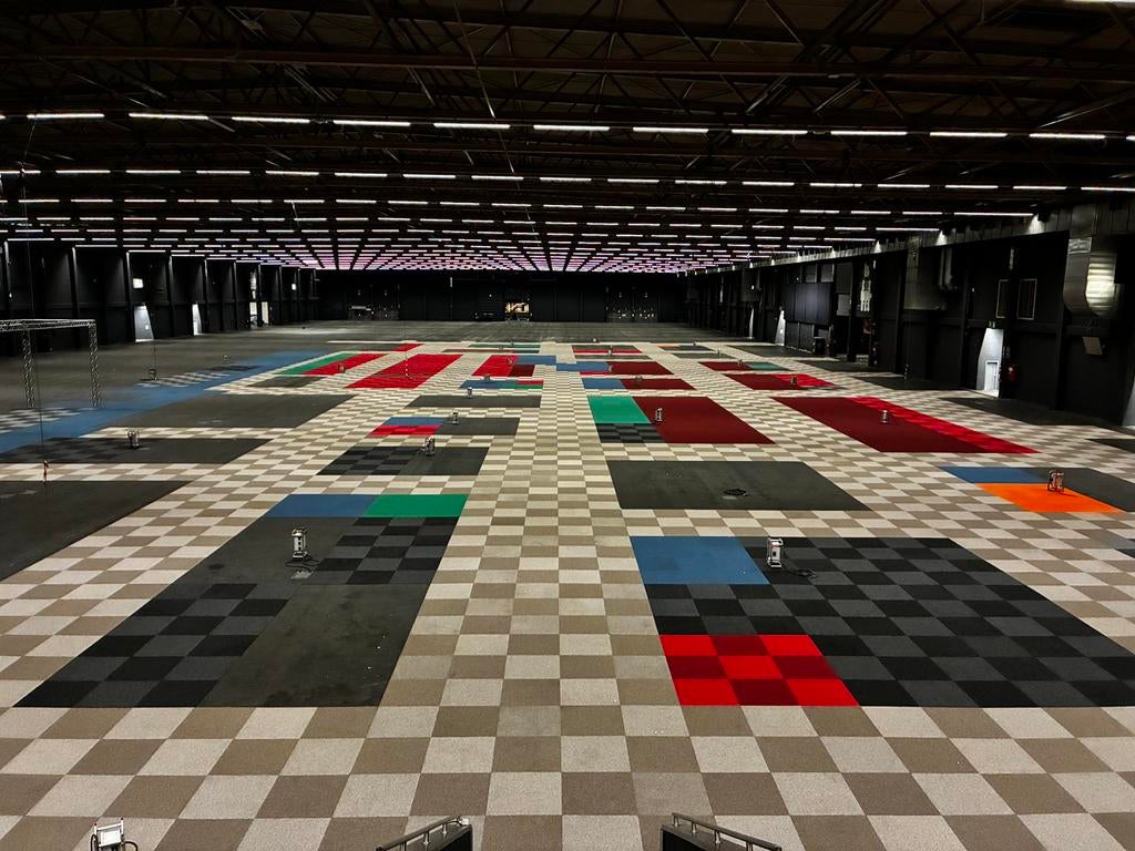 2500 meter tapijttegels / naaldvilt / vloerbedekking/ vloer, Ophalen, Nieuw, Crème, Tapijttegels