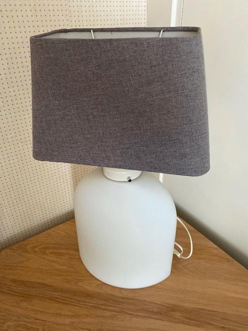 Te koop tafellamp van Peill en Putzler, Huis en Inrichting, Ophalen, Zo goed als nieuw, Glas, 50 tot 75 cm