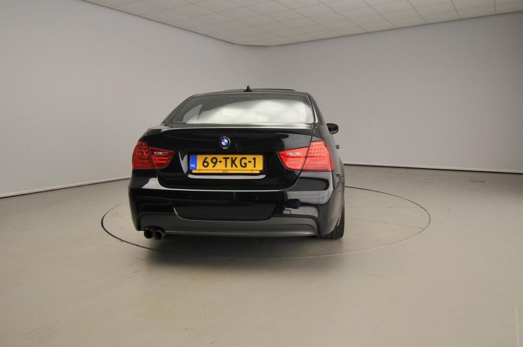 BMW 3-serie 330i | Individual Edition | M-Sportpakket | Perf, Auto's, BMW, Euro 5, Gebruikt, Zwart, 1465 kg