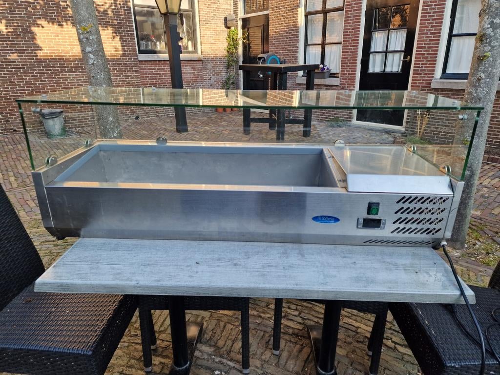 Saladière, koeling horeca, opzet koelvitrine, Ophalen, Zo goed als nieuw