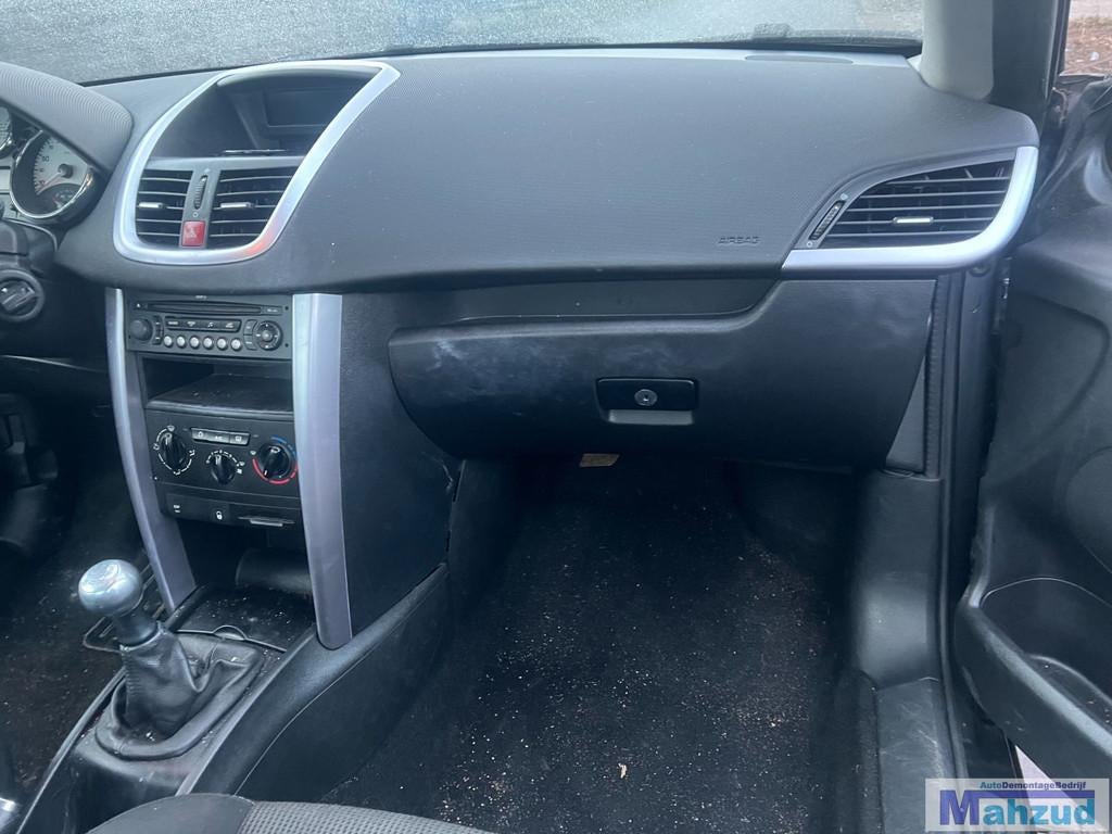 PEUGEOT 207CC dashboard delen schakelaar 2007-2012, Auto-onderdelen, Taurusavenue 1
2132 LS  Hoofddorp, NL, Gebruikt, Contact.group@renault.com