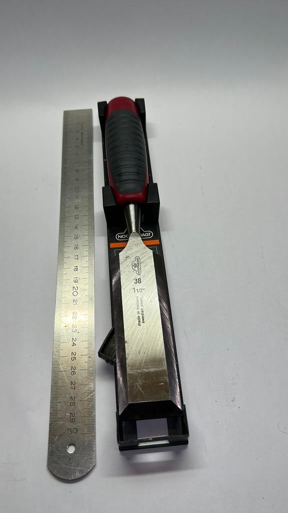 Nieuwe nooitgedagt beitel 38mm, Antiek en Kunst, Antiek | Gereedschap en Instrumenten, Ophalen of Verzenden