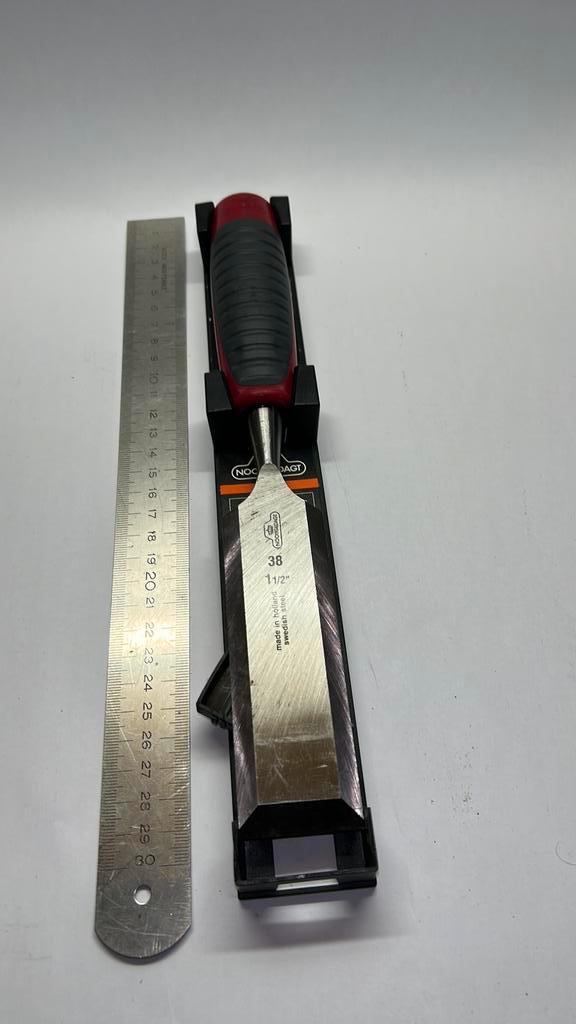 Nieuwe nooitgedagt beitel 38mm, Antiek en Kunst, Antiek | Gereedschap en Instrumenten, Ophalen of Verzenden