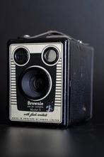 Kodak Brownie SIX-20 model D, Ophalen of Verzenden, 1940 tot 1960, Fototoestel