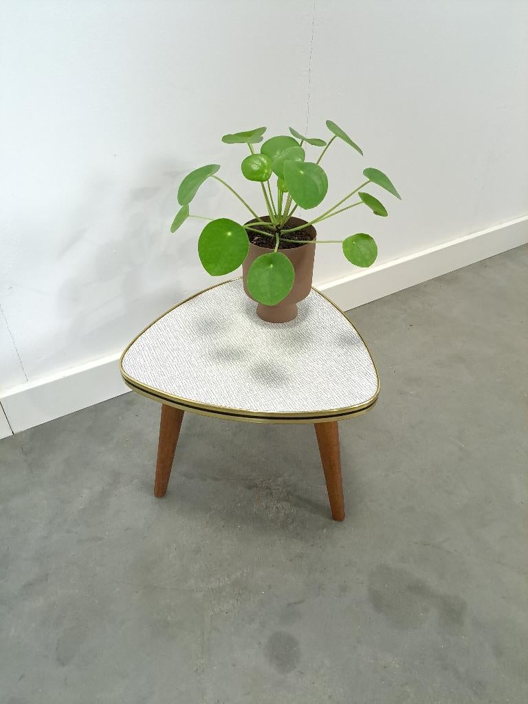 Jaren 50 bijzettafel plantentafel met formica blad, Vintage, Gebruikt, Overige materialen, Ophalen of Verzenden