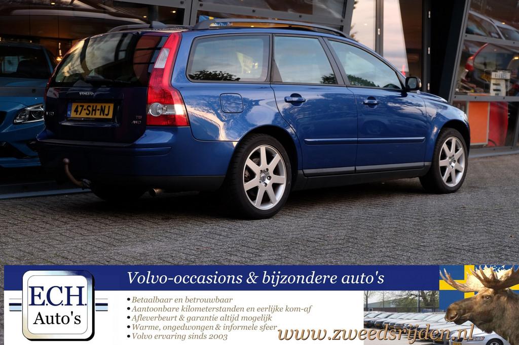 Volvo V50 2.5 T5 AWD Momentum, Schuifdak, 17inch (bj 2006), Auto's, Volvo, Gebruikt, Blauw, 2521 cc, Handgeschakeld