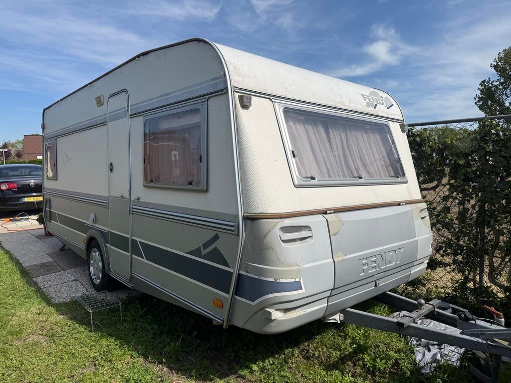 Fendt Joker 1997 met voortent, luifel en extra slaaptent, Rondzit, Particulier, Fendt, Luifel