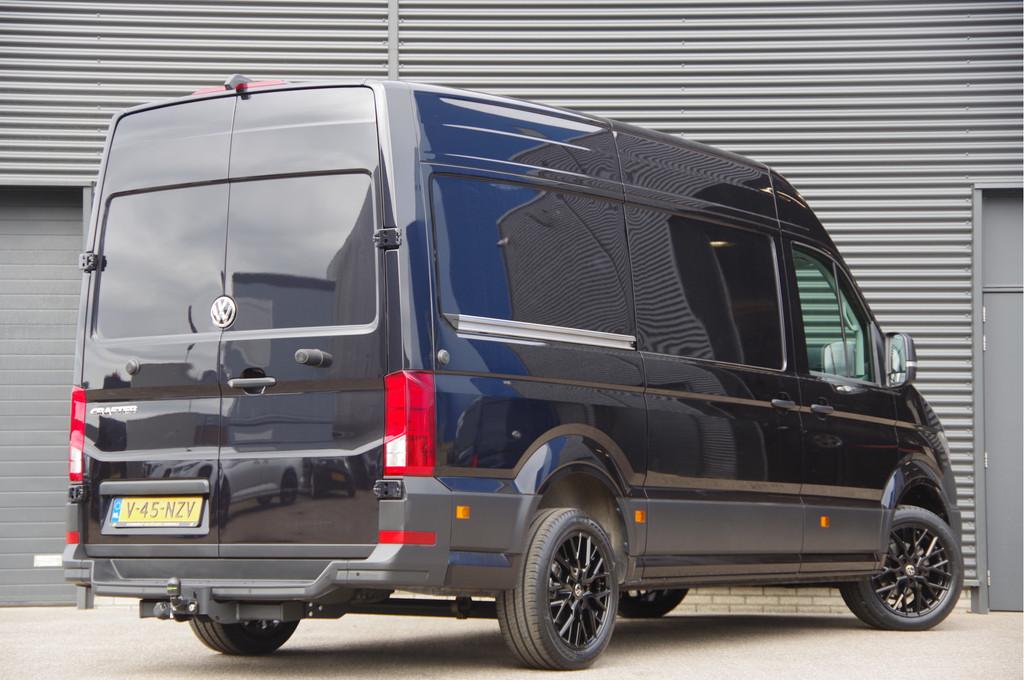 Volkswagen Crafter 35 2.0 TDI L3H3 140PK AUT. LED, TREKHAAK, Stof, Gebruikt, Euro 6, 4 cilinders