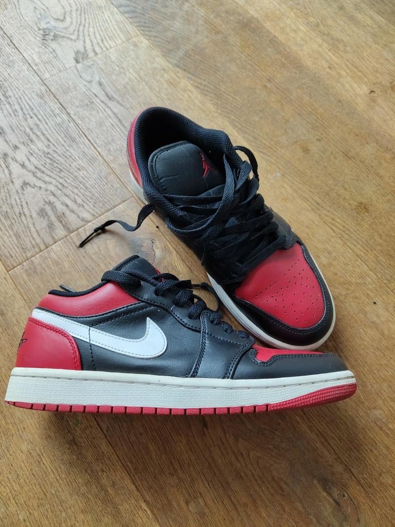 Nike Jordan - Maat 40 - Zo goed als nieuw, Kleding | Heren, Schoenen, Ophalen of Verzenden, Zo goed als nieuw, Nike, Sneakers of Gympen