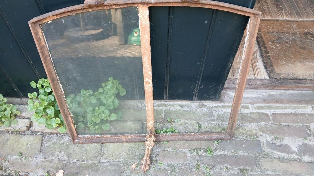 Gietijzeren raam, Ophalen, Gebruikt