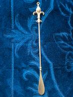 Messing Schoenlepel, Ophalen