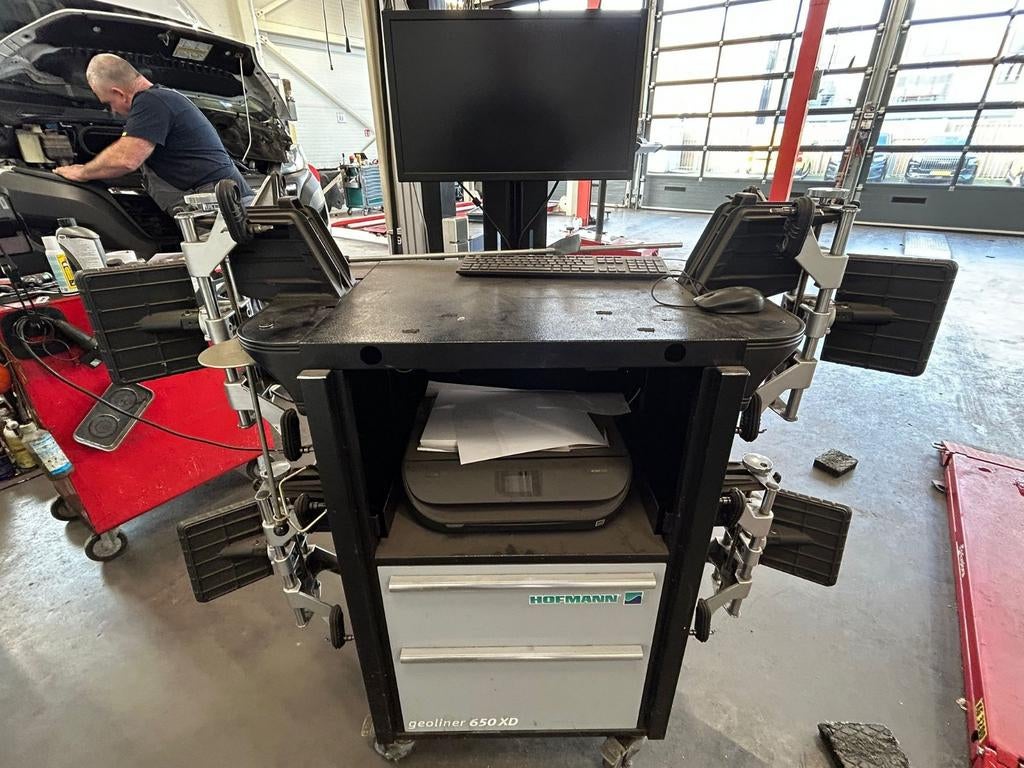 John Bean en Hofmann 3D uitlijners - Diverse modellen, Auto diversen, Autogereedschap, Ophalen of Verzenden, Snap on, .com, Italy