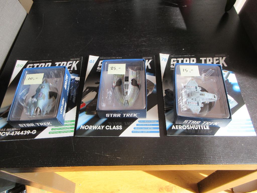 Eaglemoss Official Star Trek starships Collection, Verzamelen, Ophalen of Verzenden, Zo goed als nieuw, Tv, Beeldje, Replica of Model
