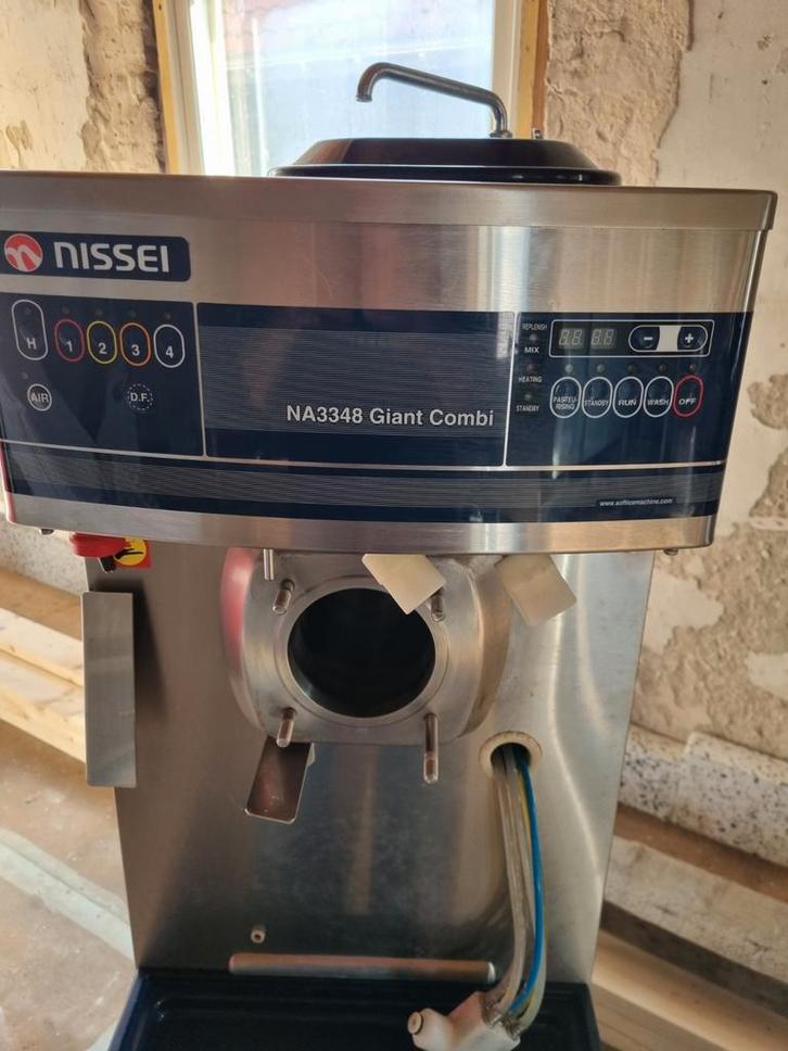 Nissei NA3348 Giant Combi Milkshake, Zakelijke goederen, Horeca | Keukenapparatuur, Ophalen of Verzenden