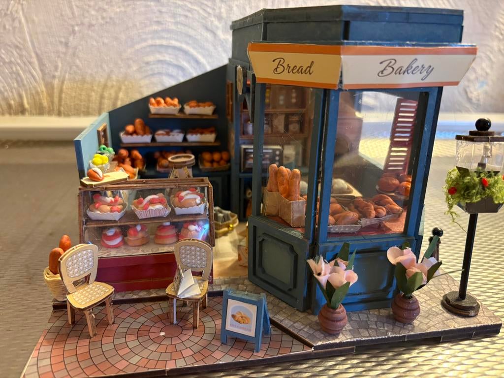 Miniatuurhuisje, Ophalen of Verzenden, Zo goed als nieuw