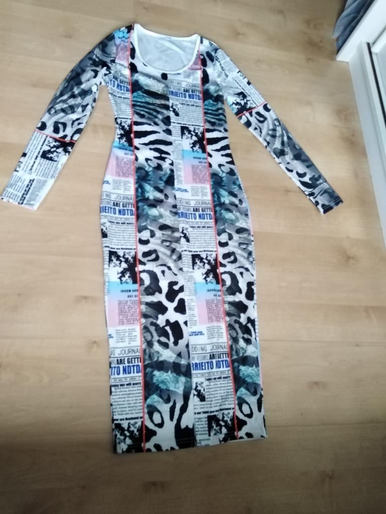 Jurk met print, Wit, Ophalen of Verzenden, Zo goed als nieuw, Maat 36 (S)