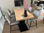 Bartafel (hoge tafel) eettafel hout 140x80x94 met 4 krukken, Huis en Inrichting, Tafels | Statafels, Ophalen, Zo goed als nieuw