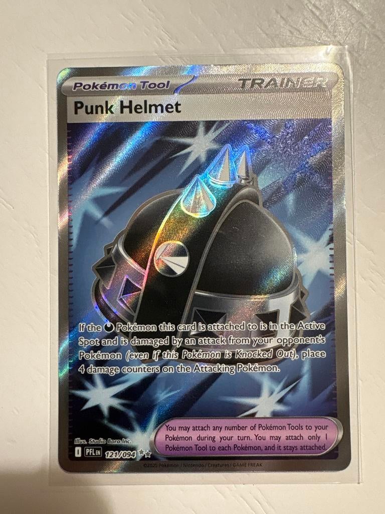 Pokemon TCG - Punk Helmet - Trainer, Ophalen of Verzenden, Zo goed als nieuw, Losse kaart