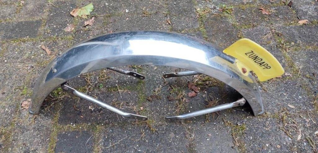 spatbord 529, Fietsen en Brommers, Brommeronderdelen | Zundapp, Ophalen of Verzenden, Gebruikt, Frame