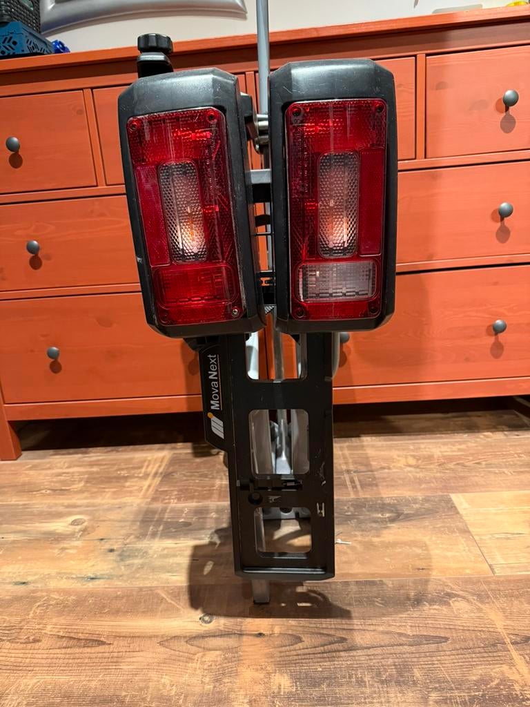 Opklapbare Fietsendrager!, Ophalen, Gebruikt, 2 fietsen, Trekhaakdrager