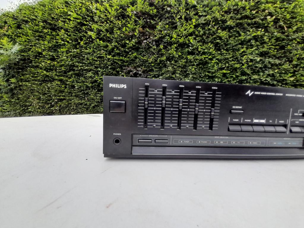uitstekende vintage versterker van philips model fa567, Audio, Tv en Foto, Versterkers en Receivers, Ophalen of Verzenden, Zo goed als nieuw