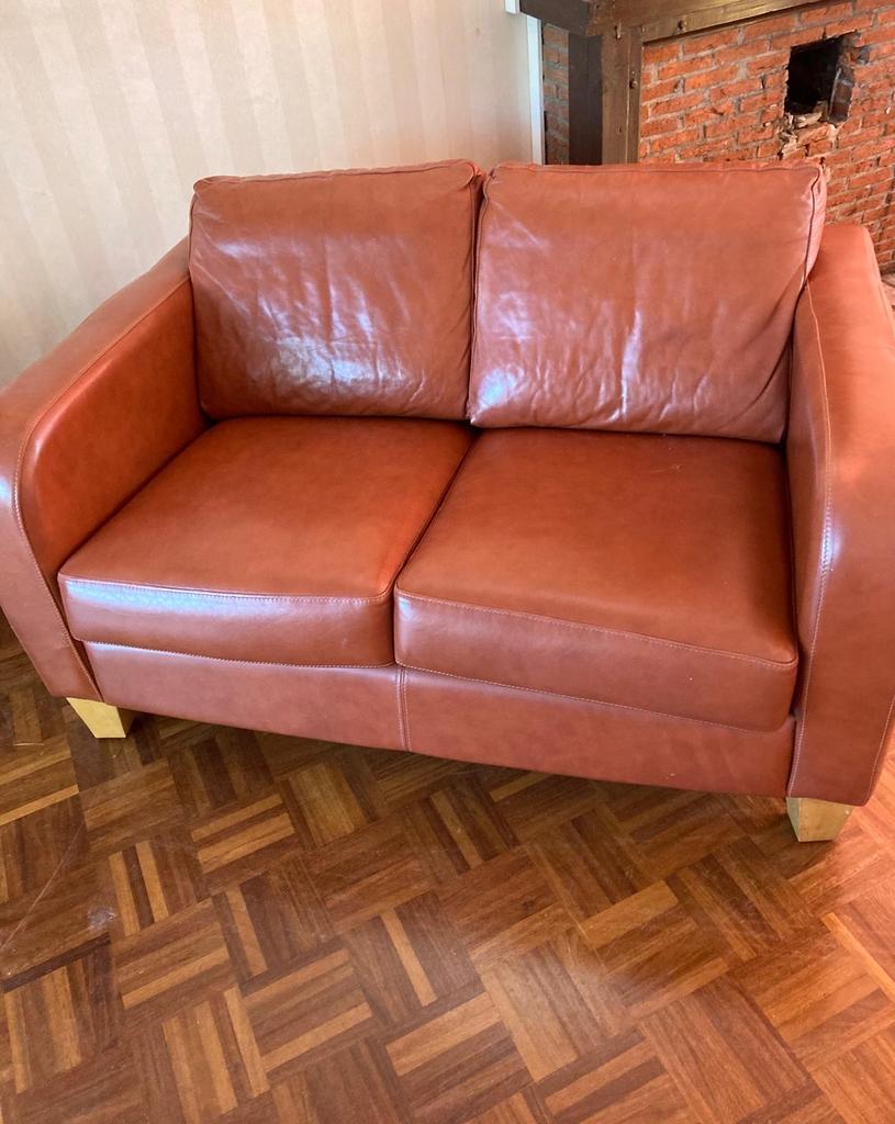 Bruine leren bank in Leersum - Goed onderhouden, Ophalen, Gebruikt, 150 tot 200 cm, Tweepersoons