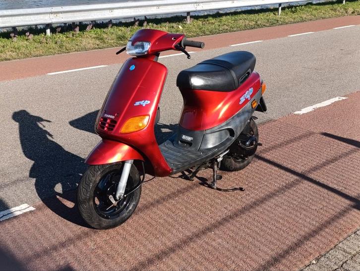 Piaggio zip type 1 malossi sport 70cc, Fietsen en Brommers, Scooters | Piaggio, Zo goed als nieuw, Zip, Maximaal 45 km/u, Tweetakt