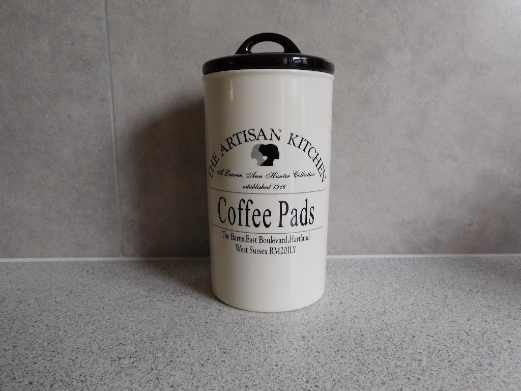 Pot Coffeepads Lauren Ann Hunter the Artisan Kitchen, Overige typen, Ophalen of Verzenden, Zo goed als nieuw, Overige stijlen