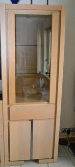 Hoge kast, Huis en Inrichting, Kasten | Kledingkasten, Ophalen, Met deur(en), Zo goed als nieuw, 150 tot 200 cm