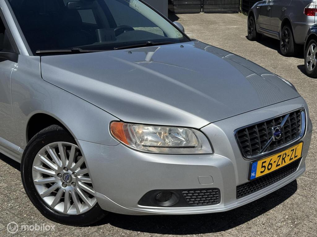 Volvo V70 2.5T - Nette staat - Leder - Stoelverwarming -Navi, Auto's, Volvo, Voorwielaandrijving, 2521 cc, Handgeschakeld, 93 €/maand