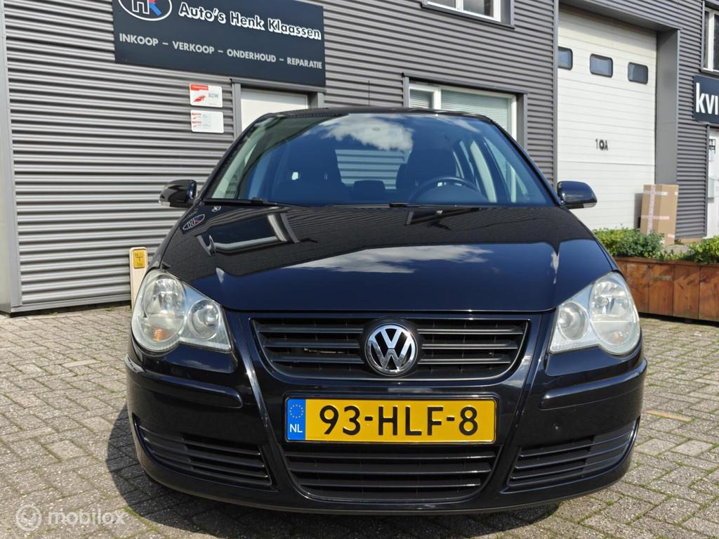Volkswagen Polo 5-deurs 1.4-16v 86pk Comfortline Airco CDVab, Auto's, Volkswagen, 40 €/maand, 4 cilinders, Zwart, Bedrijf