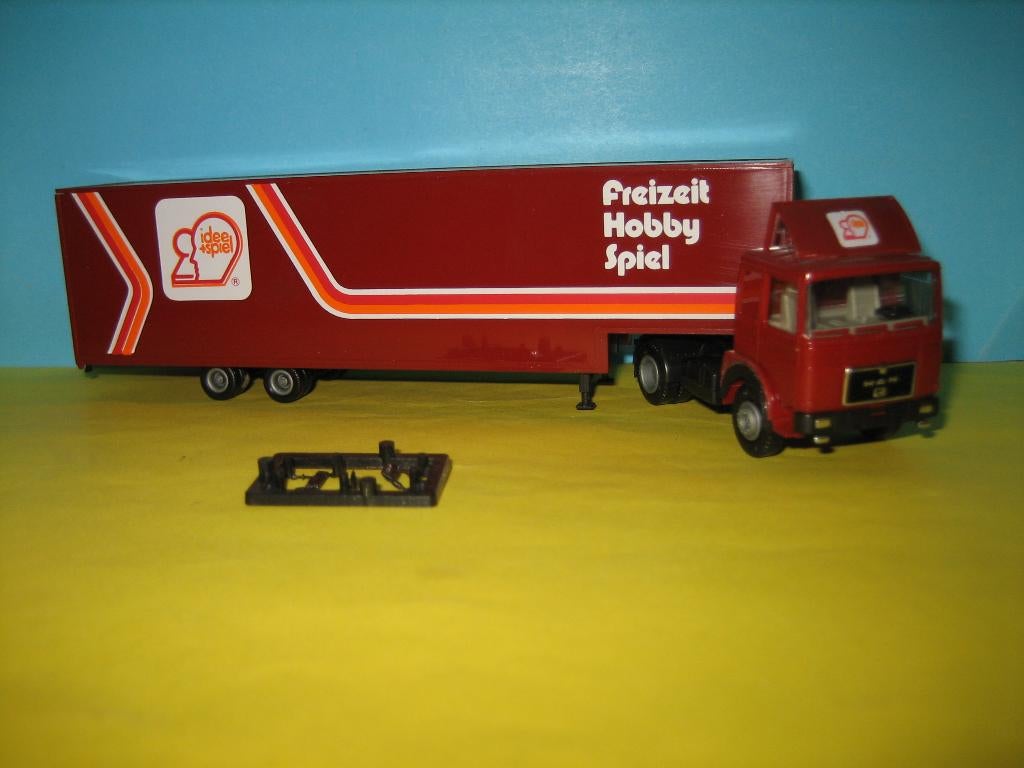 Freizeit-Hobby-Spiel  MAN met oplegger  Herpa, Ophalen of Verzenden, Nieuw, Bus of Vrachtwagen, Herpa