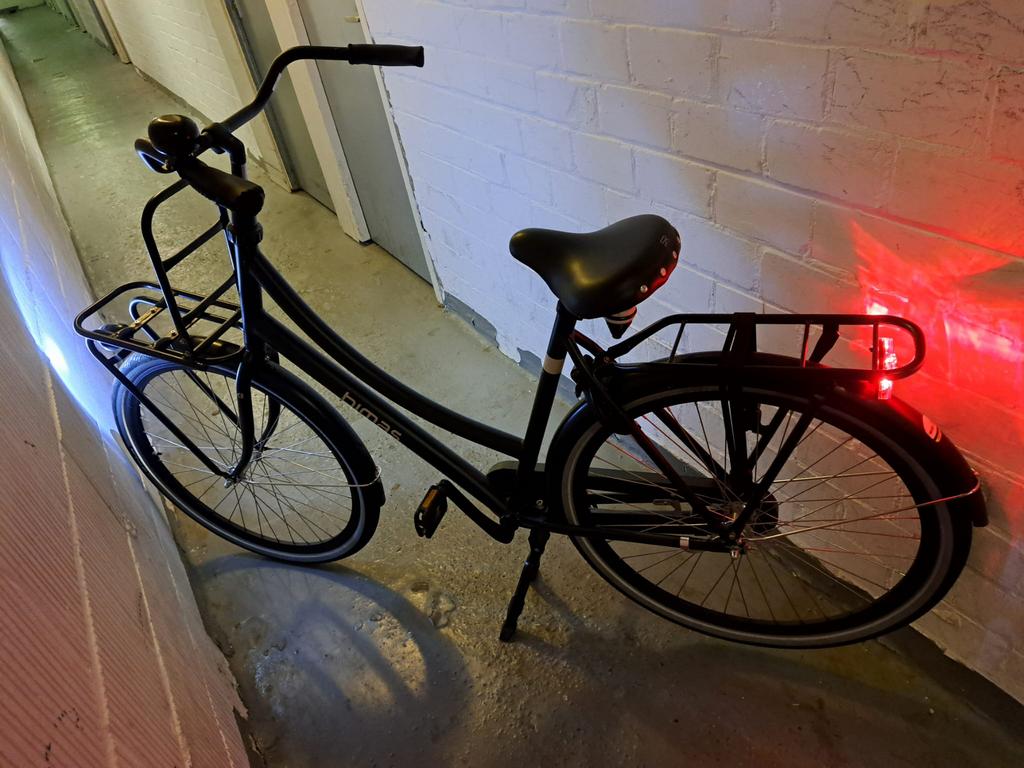 Nieuwe Bimas Dames fiets te koop voor €250!, Ophalen, Zo goed als nieuw