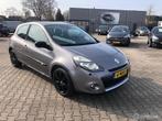 Renault Clio 1.6 DYNAMIQUE AUTOMAAT ECC NAVI CRUISE, Auto's, Renault, Gebruikt, Zwart, 4 cilinders, 1200 kg