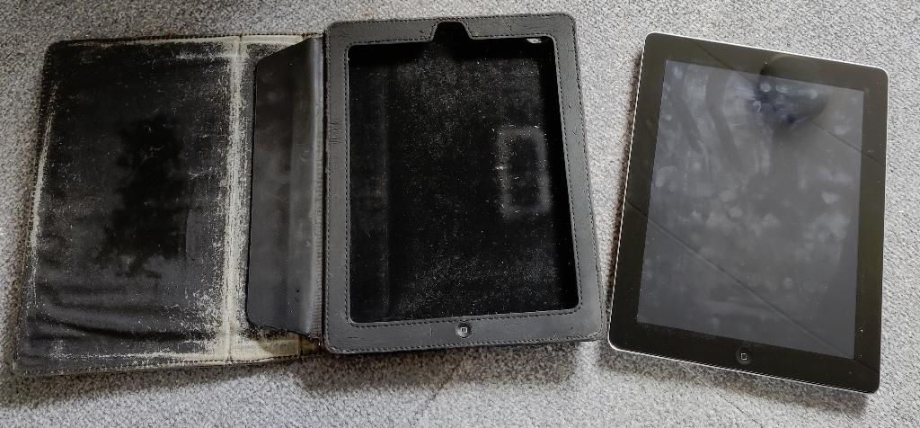 Ipad 2 (16GB) met Belkin Hoes 26-3, Computers en Software, Apple iPads, 10 inch, Gebruikt, Apple iPad, Ophalen of Verzenden