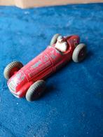 Alfa Romeo racewagen.  Dinky toys 232, Ophalen of Verzenden, Gebruikt, Auto, Dinky Toys