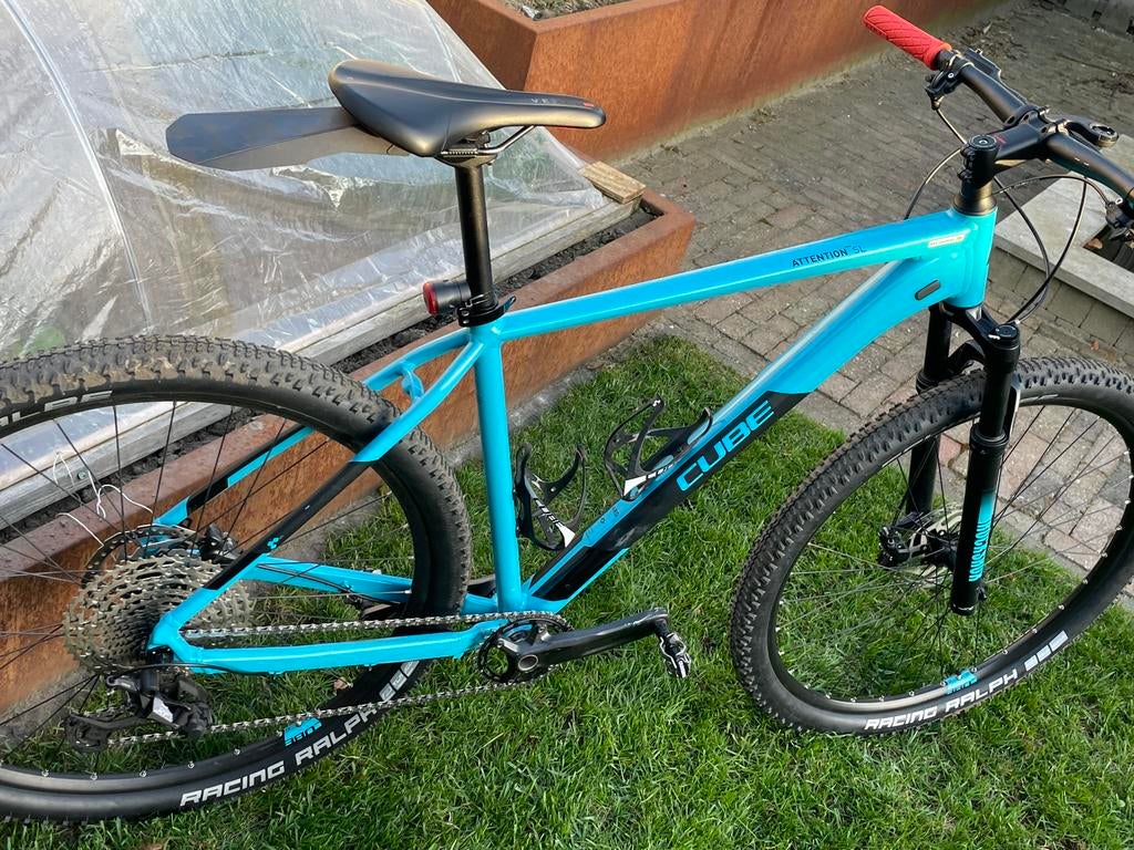 Cube Attention SL 2021 – maat L – topstaat (slechts 500 km!), Fietsen en Brommers, Fietsen | Mountainbikes en ATB, Ophalen, Zo goed als nieuw