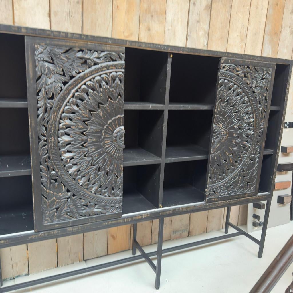 Casina dressoir