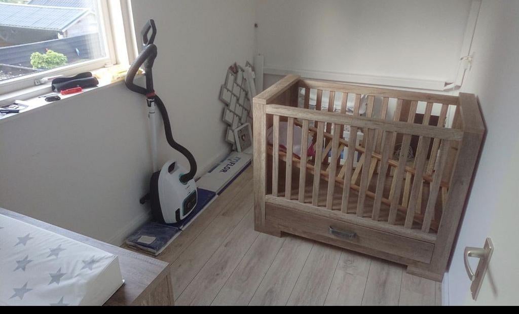 Kidsmill Brent oldwood Ledikant en commode, Ophalen, Gebruikt, 50 tot 70 cm, 100 cm of meer