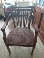 4 Houten stoelen met armleuningen en stoffen zitting, Ophalen