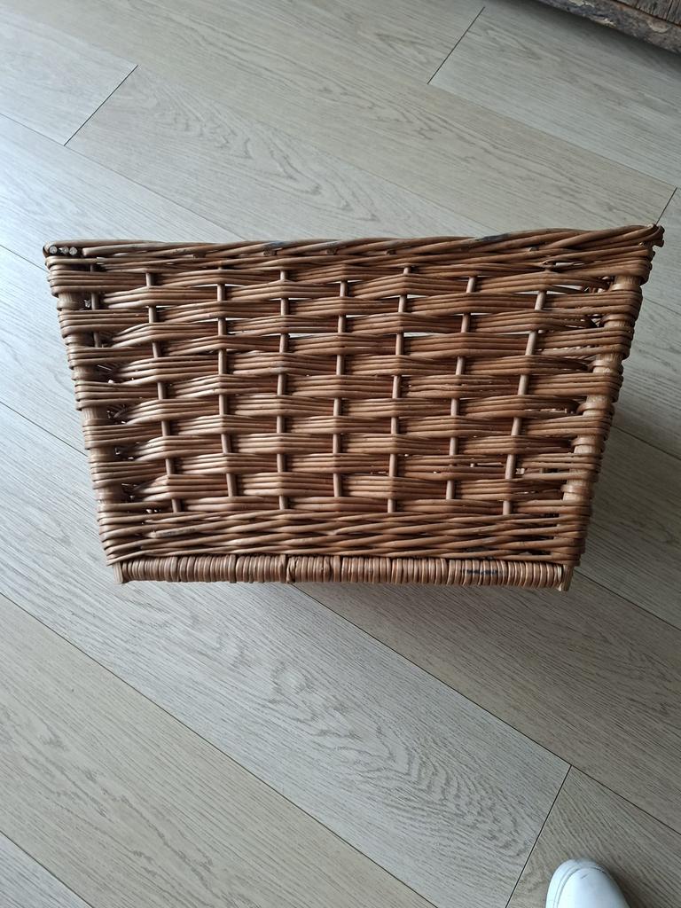 Fietsmand, Huis en Inrichting, Ophalen, Mand, Zo goed als nieuw, Riet