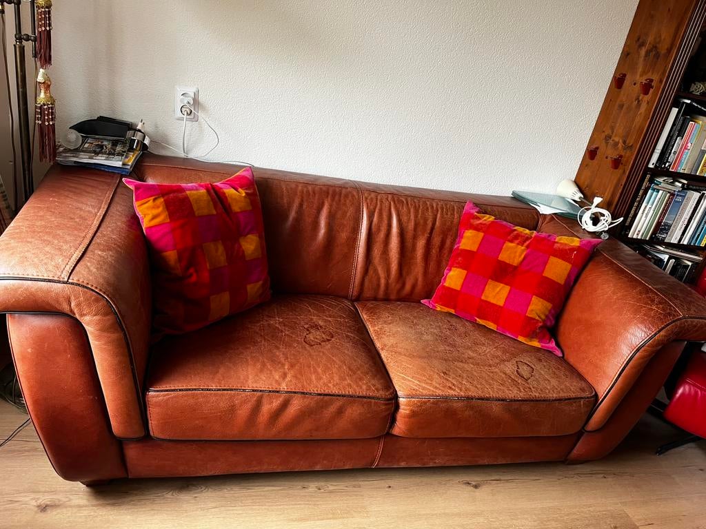 Leren “geleefde” 2 persoons bank, Ophalen, Gebruikt, 150 tot 200 cm, Tweepersoons