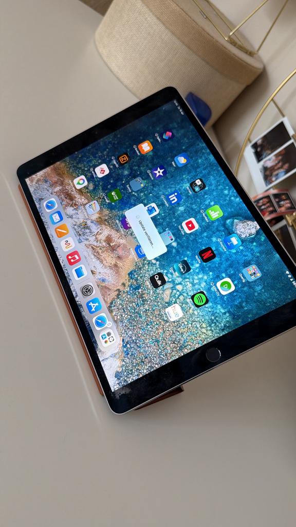 iPad Pro 10,5 inch - Perfect voor werk en ontspanning, Computers en Software, Apple iPads, 10 inch, Ophalen of Verzenden, Zo goed als nieuw